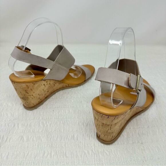 Korks Wedge Sandals- Size 10 - Picture 5 of 15
